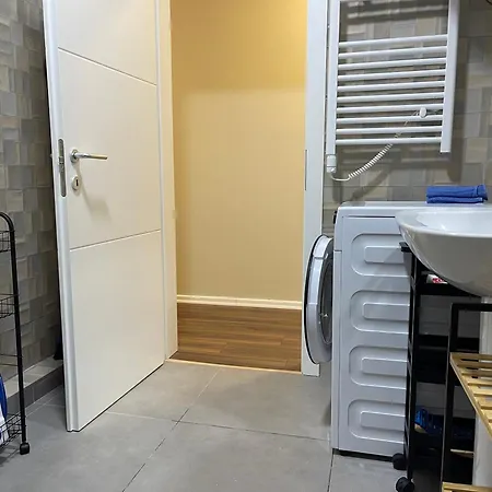 Appartement Ale Investa Hospitality *