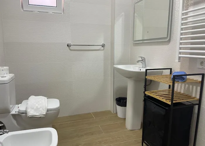 Ale Investa Hospitality Τίρανα