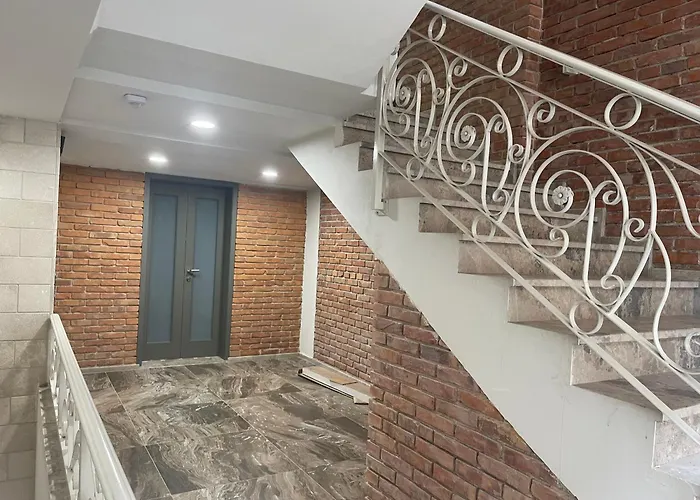 Ale Investa Hospitality * Тирана